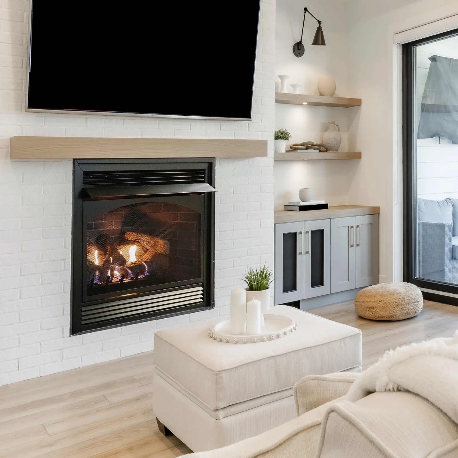 White Mountain Hearth (Empire) Breckenridge Premium — Breckenridge Premium installed fireplace
