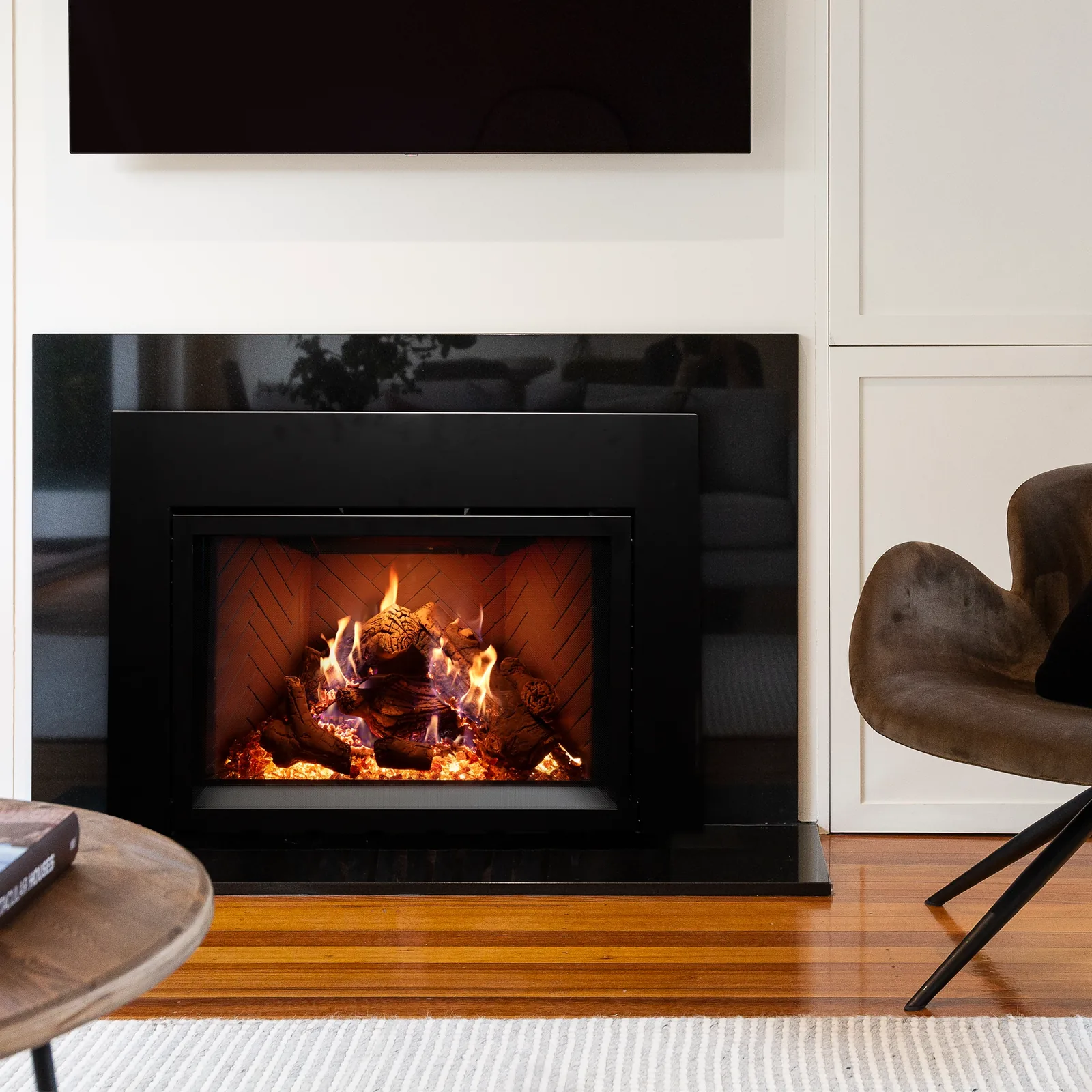 White Mountain Hearth (Empire) Rainier Premium Insert — Rainier Premium insert boosted oak presentation